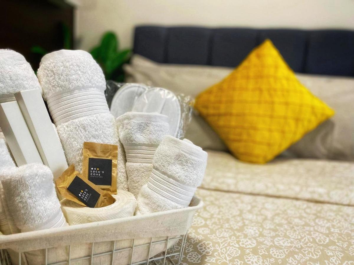 Stylish&Comfort Unit With Balcony In Air Makati 마카티 외부 사진