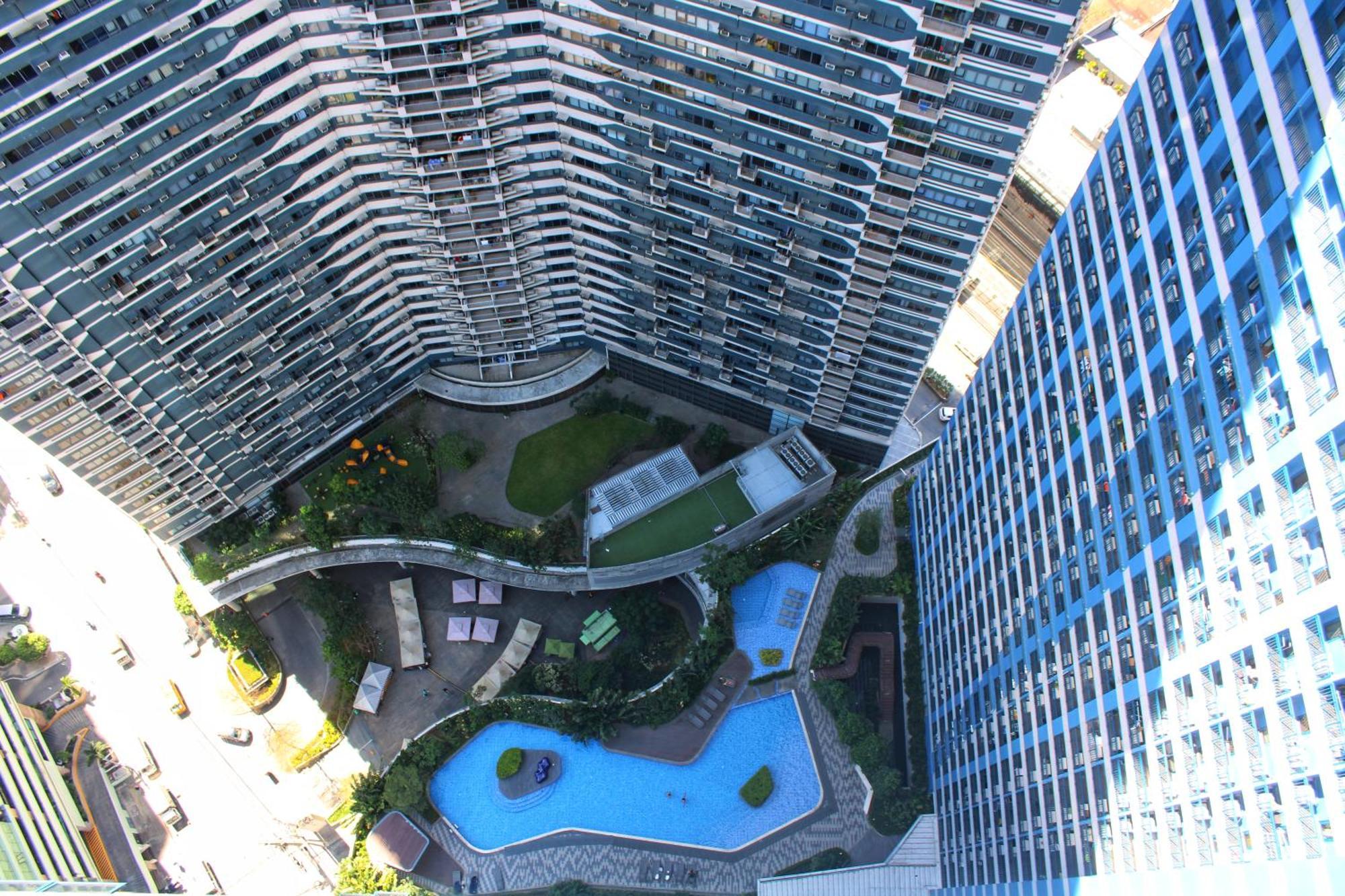 Stylish&Comfort Unit With Balcony In Air Makati 마카티 외부 사진