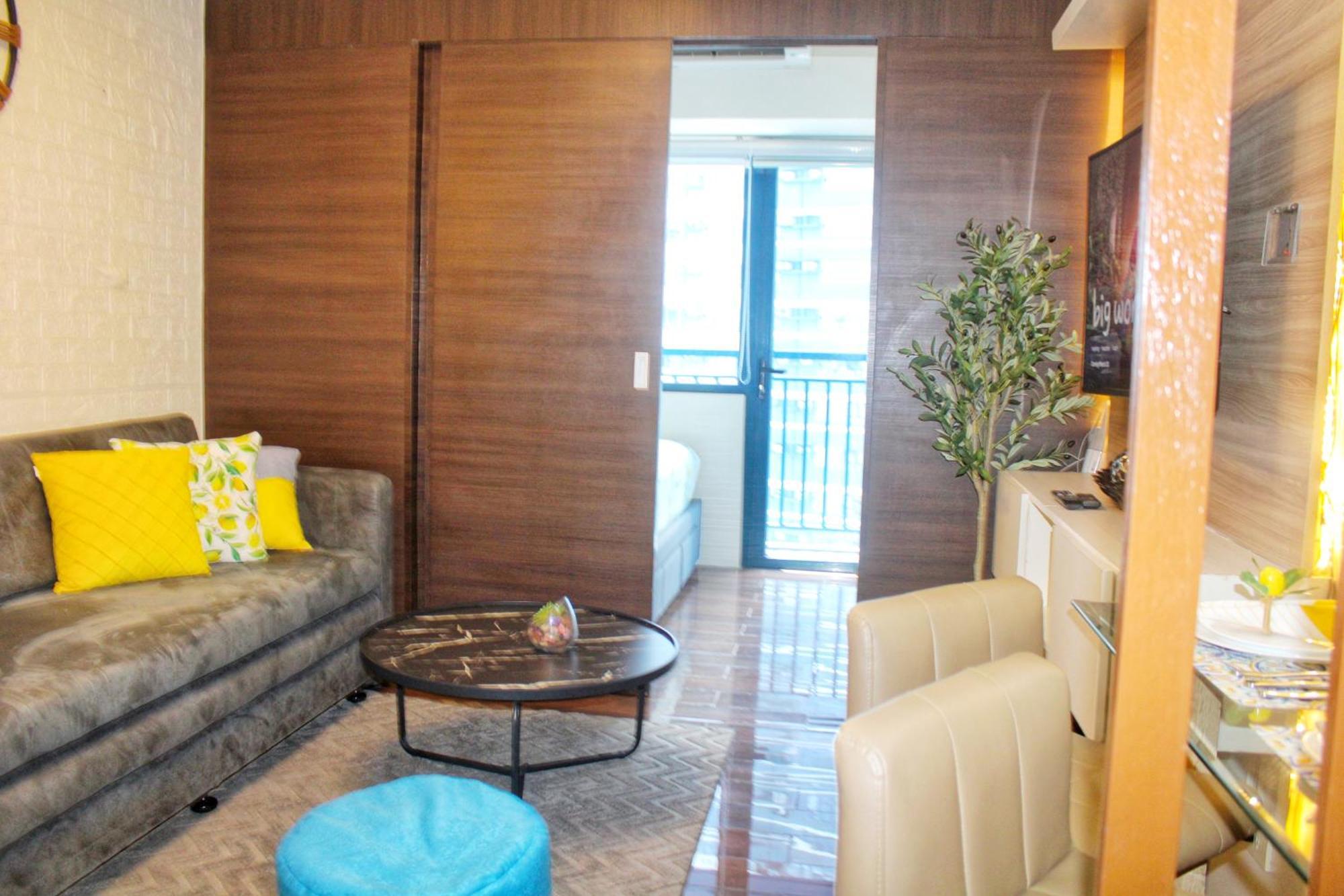 Stylish&Comfort Unit With Balcony In Air Makati 마카티 외부 사진